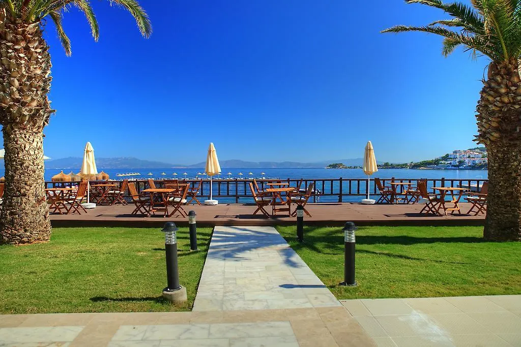 Le Bleu Hotel & Resort Kusadası