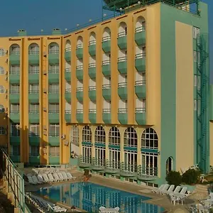 Albora *** كوشاداسيه