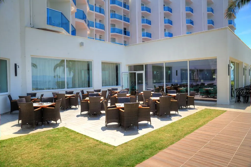 Le Bleu Hotel & Resort Kusadası